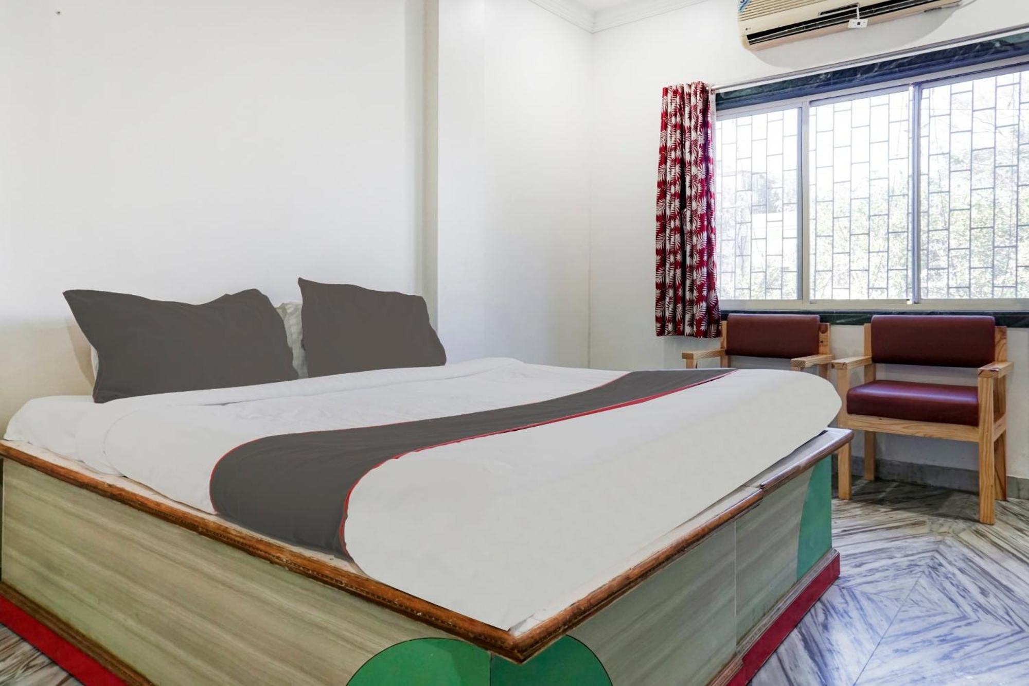 Collection O Shreya Hotel Talegaon Dabhade Kültér fotó