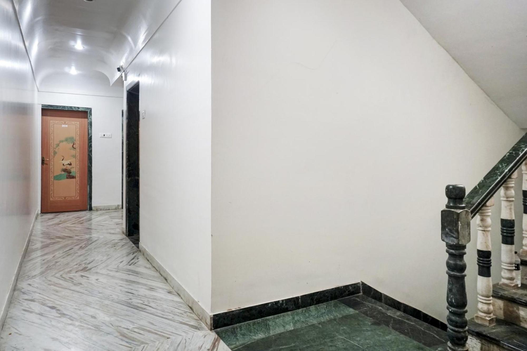 Collection O Shreya Hotel Talegaon Dabhade Kültér fotó