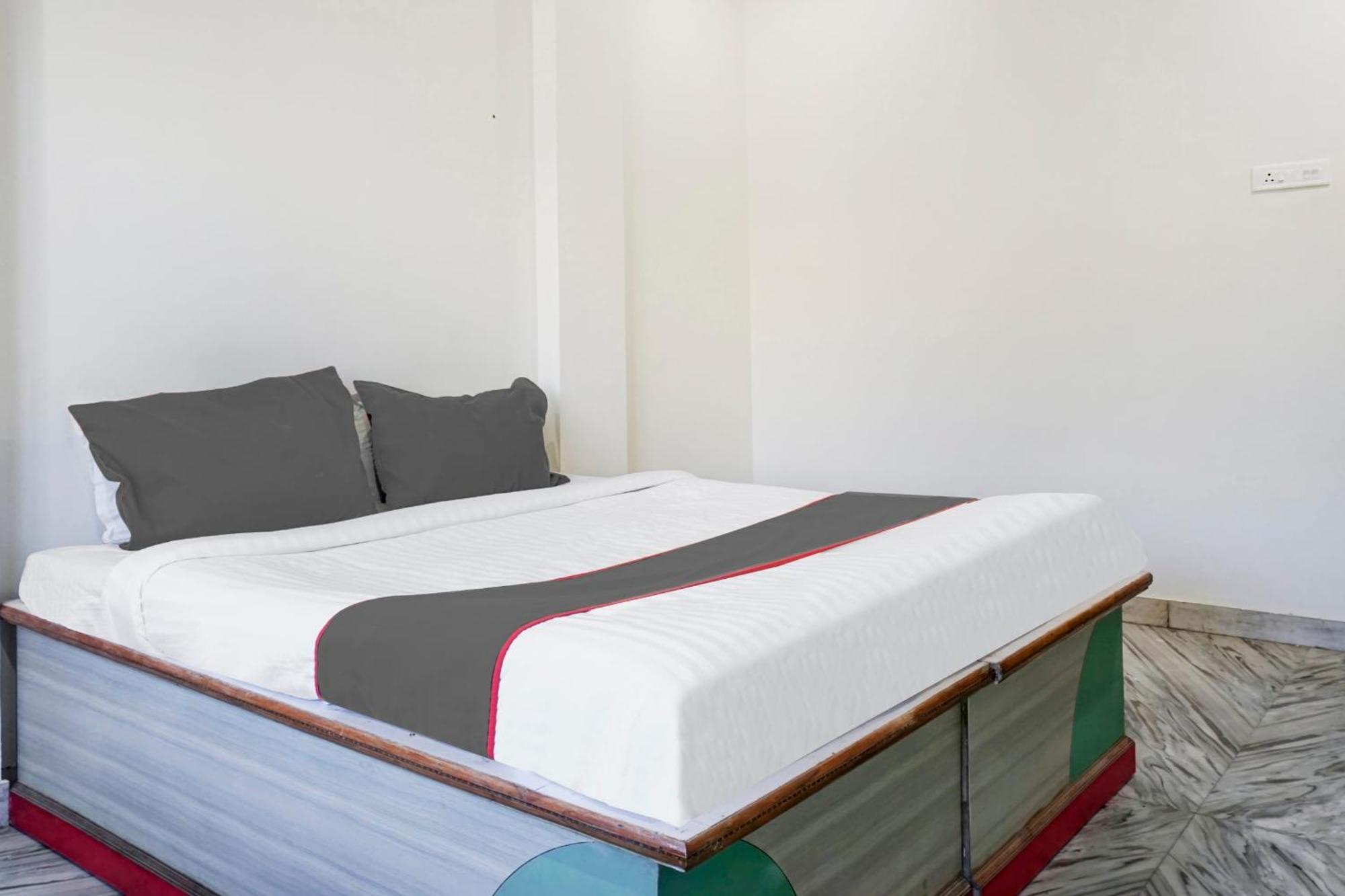 Collection O Shreya Hotel Talegaon Dabhade Kültér fotó